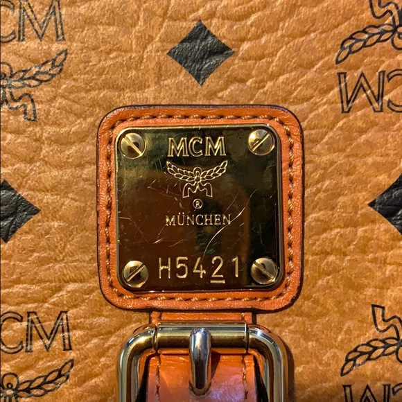 Original MCM Bag - Picture 6 of 8